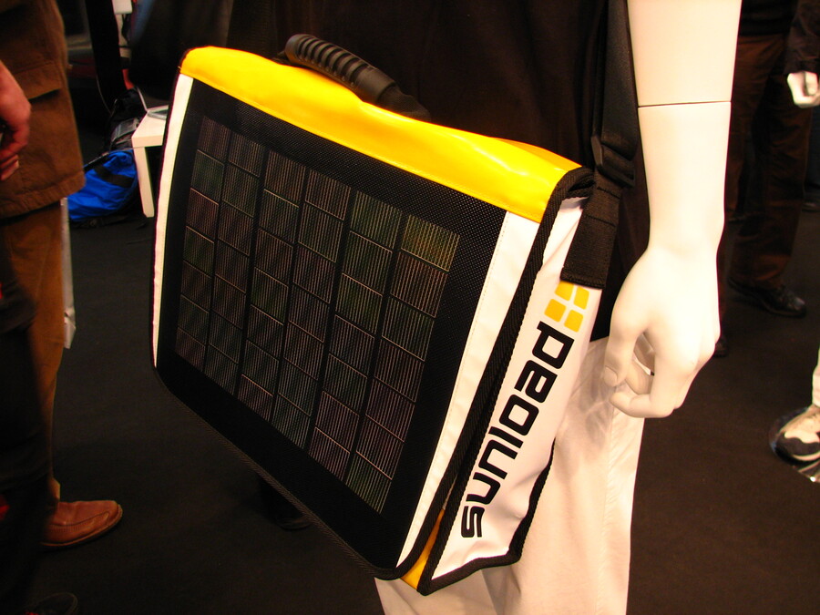 Solar Panel Integrated in a Messenger Bag