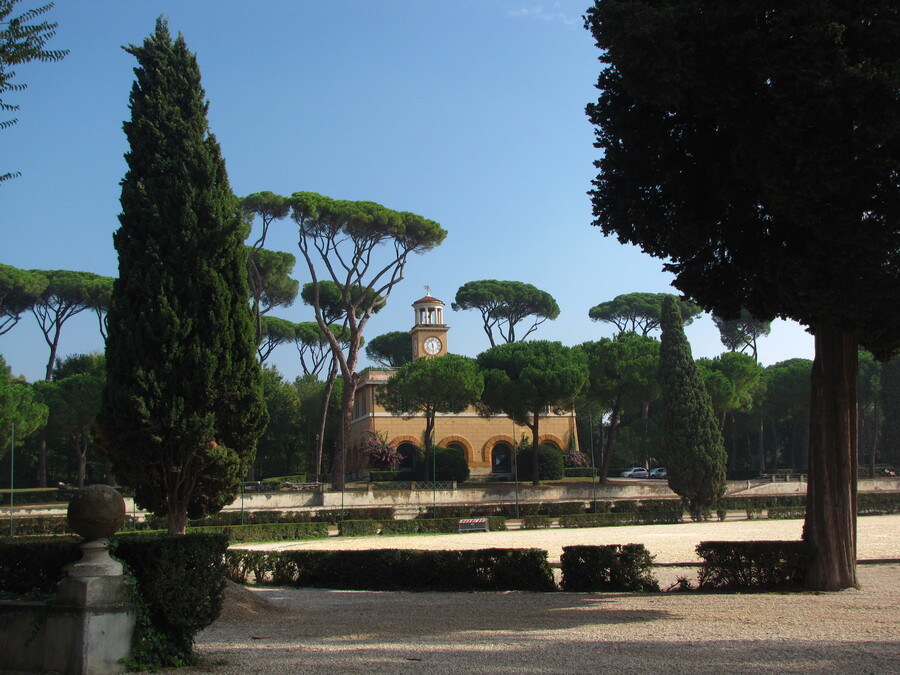 Piazza di Siena at the Park Borghese