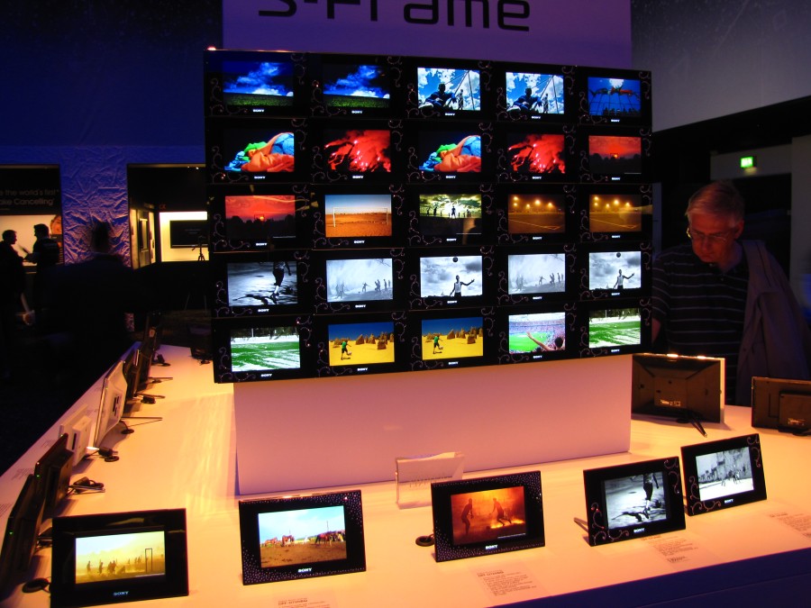 Digital Picture Frames