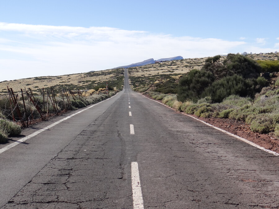 Road near Observatorio del Teide