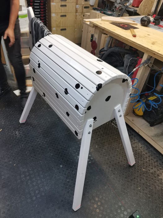 Leg fitting